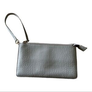 Vash Polaris Flat Wristlet in Cream Croc